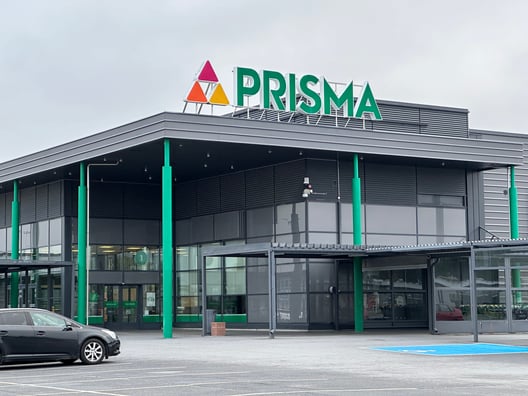 Prisma Hyllykallion myymälärakennus ulkoa